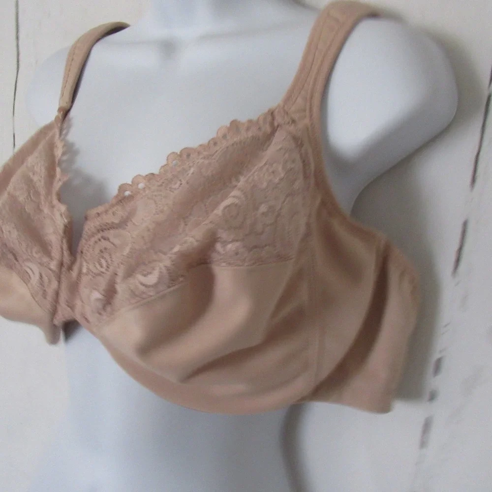 Glamorise Bra 48B Beige Tan Low Cut Wonderwire Underwire Back Closure 1240